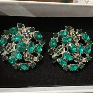 Elegant Park Vintage Emerald Green Rhinestone Cluster Clip On Earrings